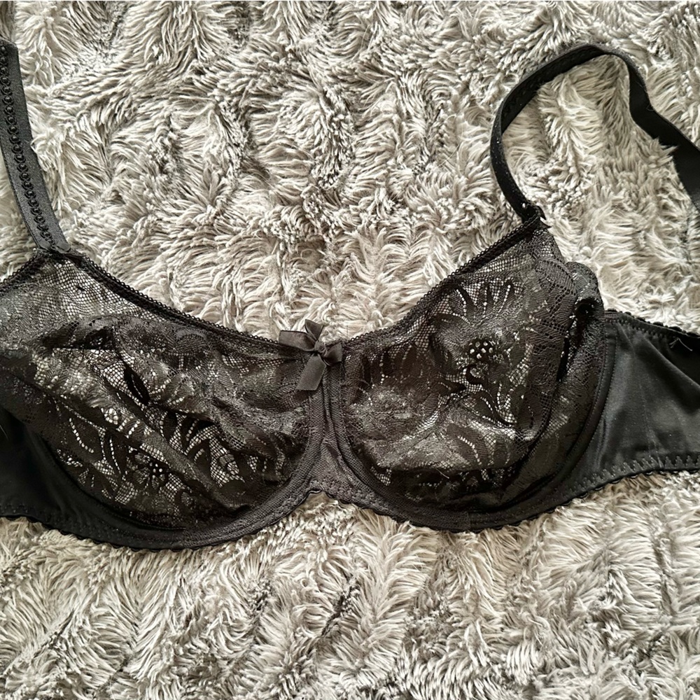 Prima Donna Black Lace Bra. Used.